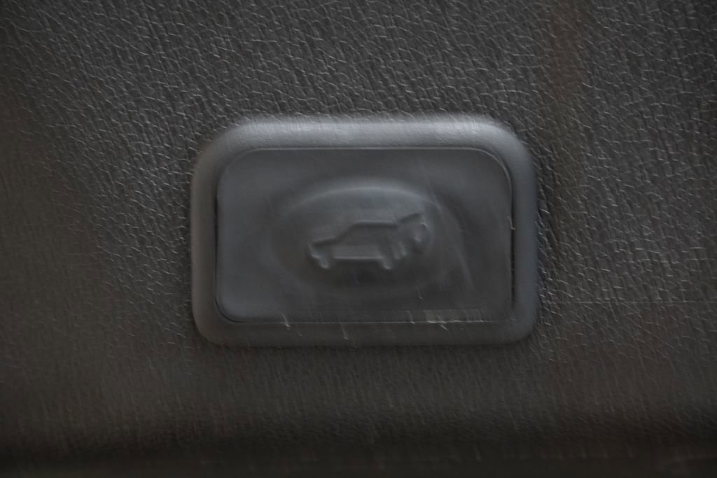 Used 2013 GMC Acadia SLE image 11