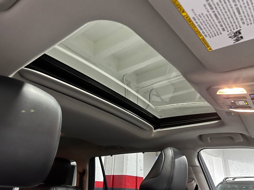 Certified 2022 Toyota Highlander XLE image 25