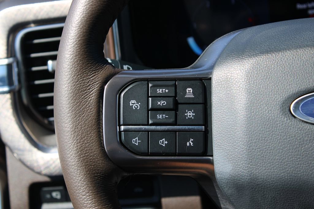 Used 2024 Ford F250 King Ranch w/ Chrome Package image 17