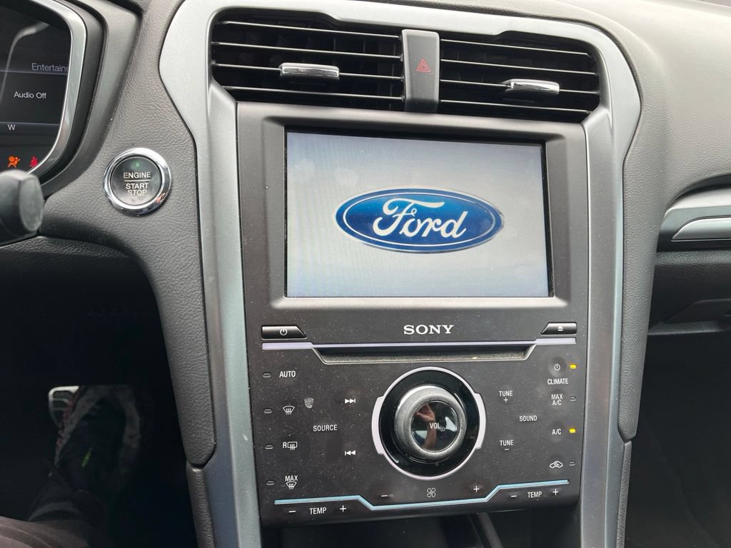 Used 2015 Ford Fusion Titanium FWD image 7