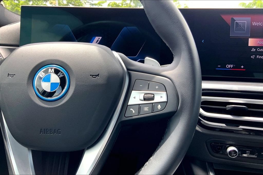 Used 2024 BMW 330e w/ Convenience Package RWD image 19