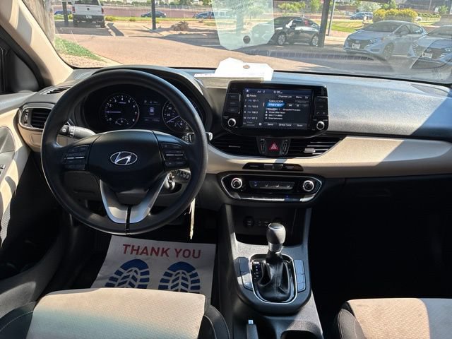 Used 2020 Hyundai Elantra GT FWD image 24