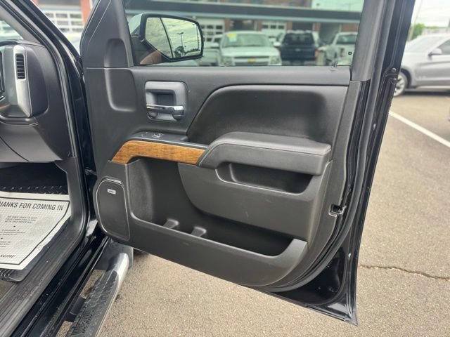 Used 2015 Chevrolet Silverado 1500 LTZ AWD/4WD image 21