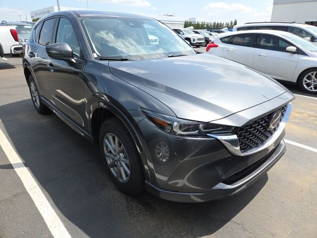 Used 2025 MAZDA CX-5 AWD 2.5 S w/ Select Package image 4