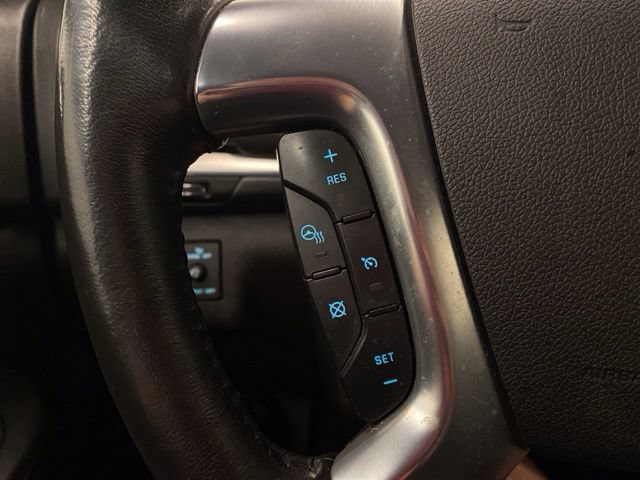 Used 2016 Chevrolet Traverse LTZ AWD/4WD image 32