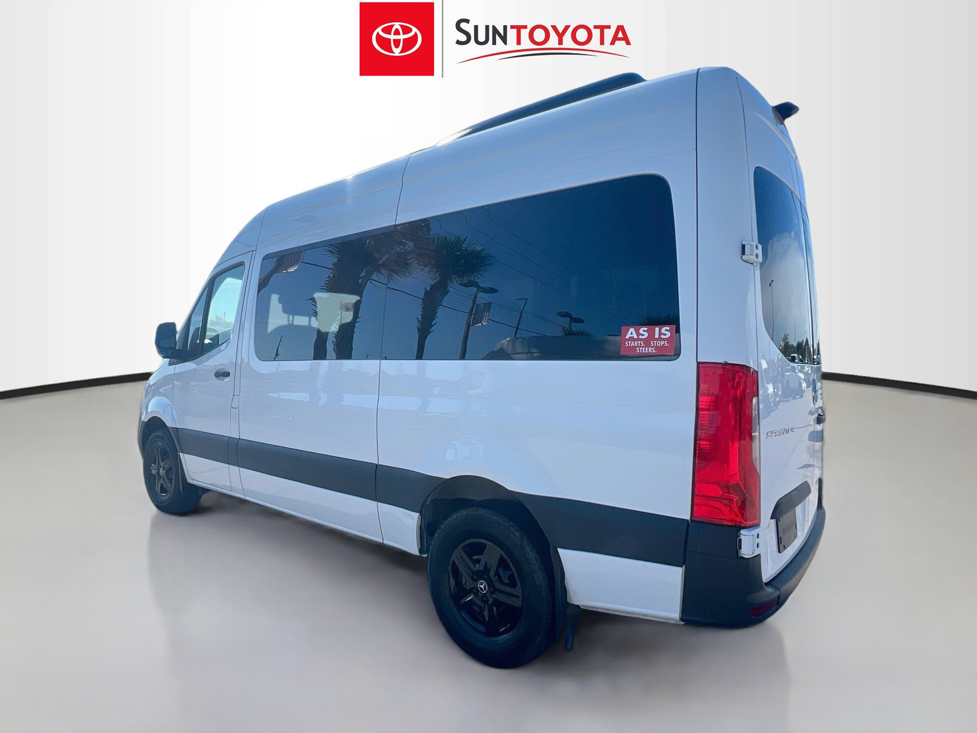 Used 2024 Mercedes-Benz Sprinter 2500 image 5