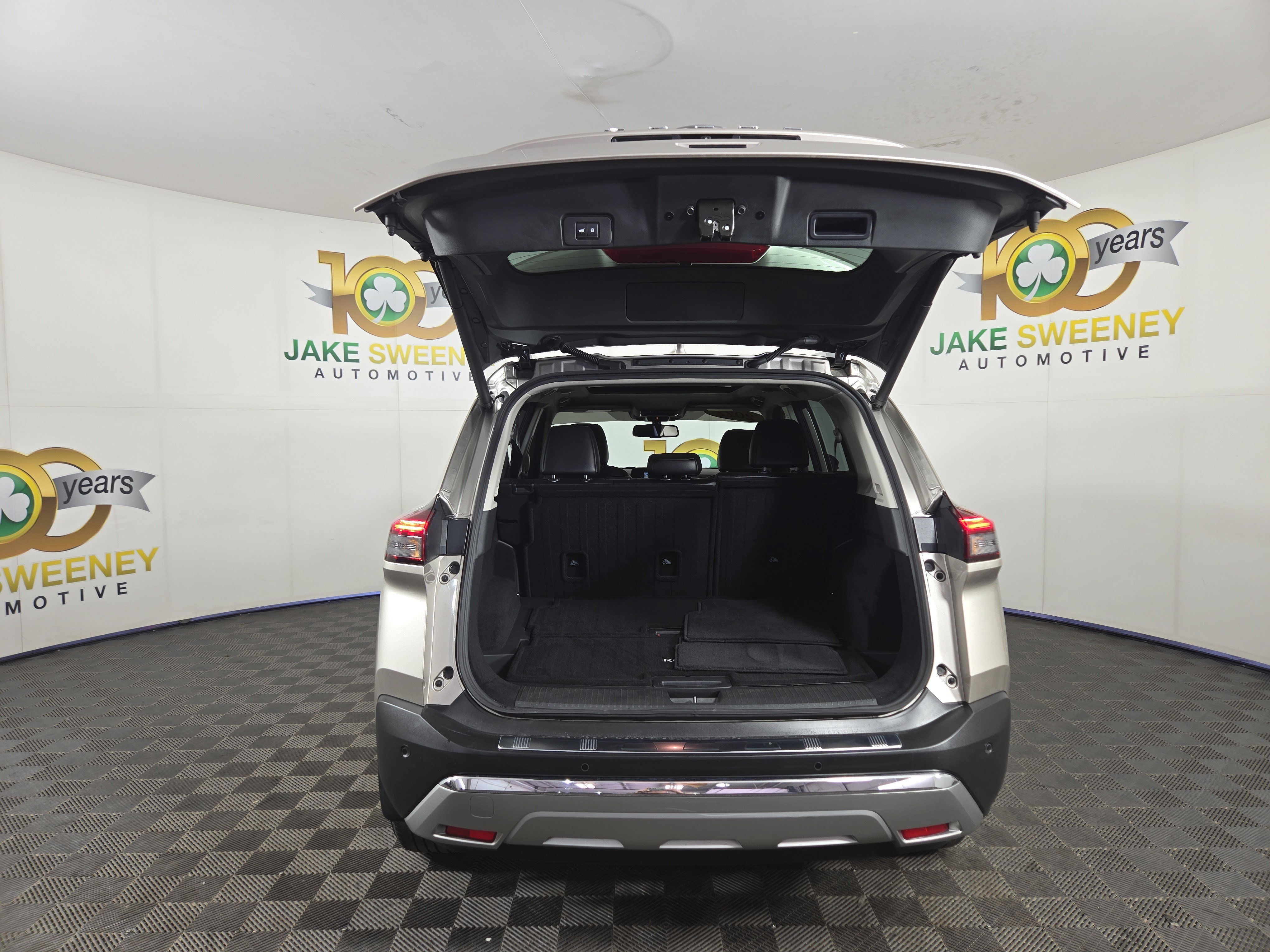 Used 2022 Nissan Rogue Platinum w/ Head-Up Display Package image 33