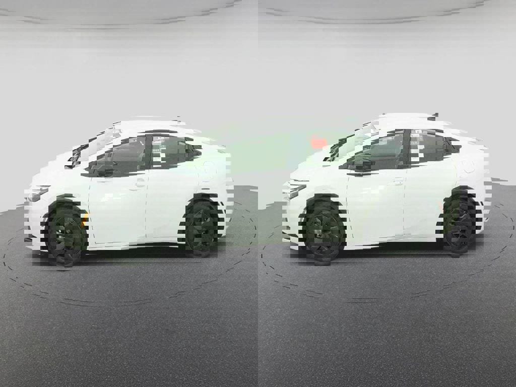 New 2026 Toyota Prius Plug-In Hybrid image 3