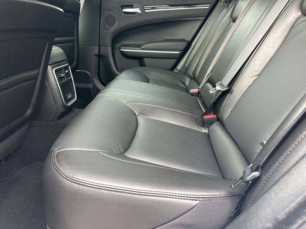Used 2023 Chrysler 300 Touring L w/ Popular Equipment Group image 21