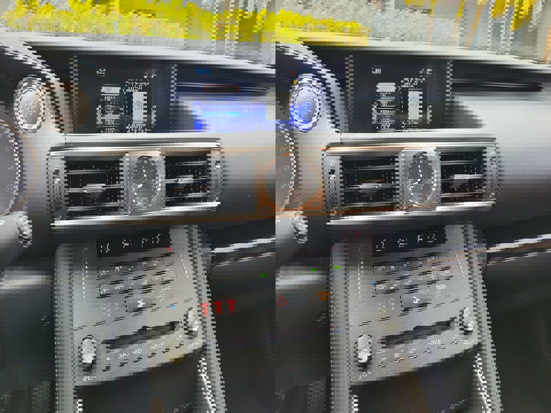 Used 2019 Lexus IS 300 w/ Premium Package image 21