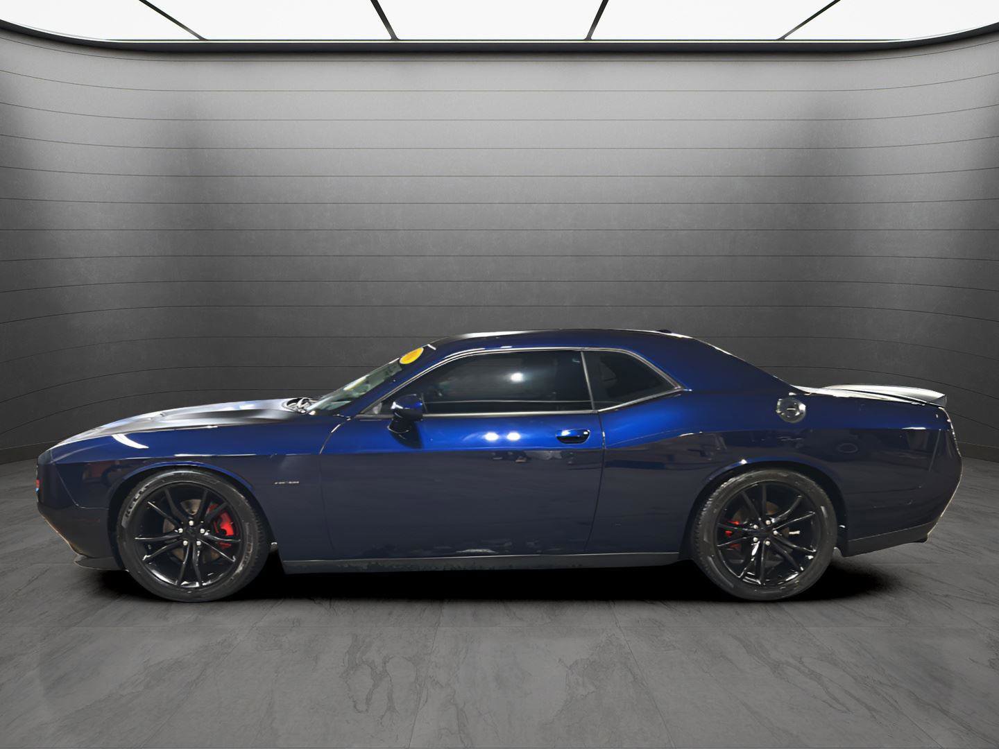 Used 2016 Dodge Challenger R/T Plus image 2
