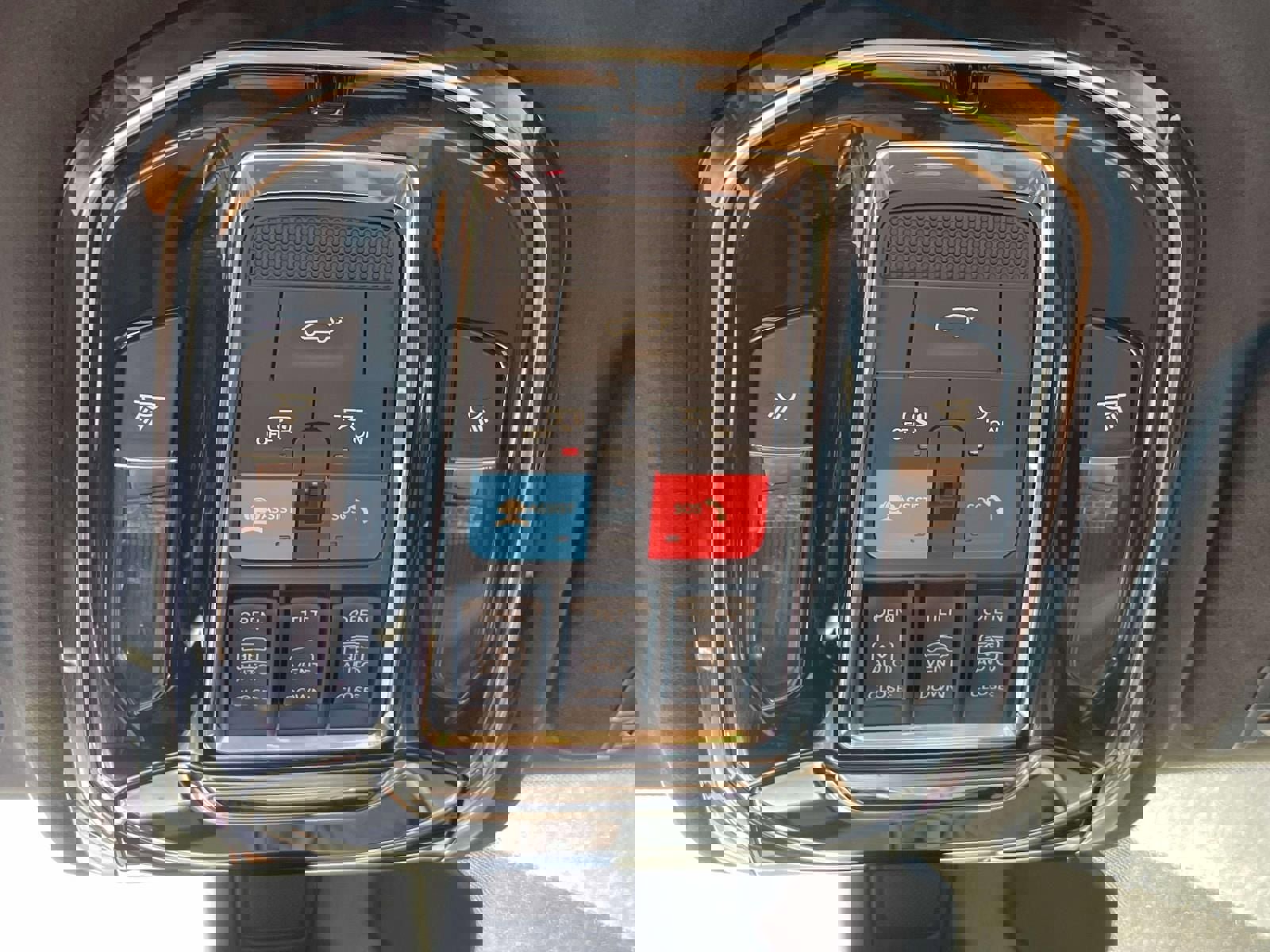 Used 2023 Jeep Grand Cherokee Summit image 30