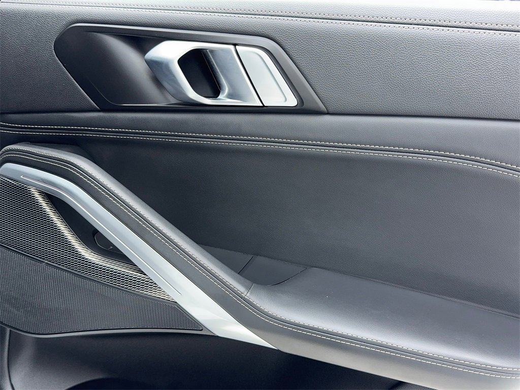 Used 2023 BMW X6 xDrive40i image 53