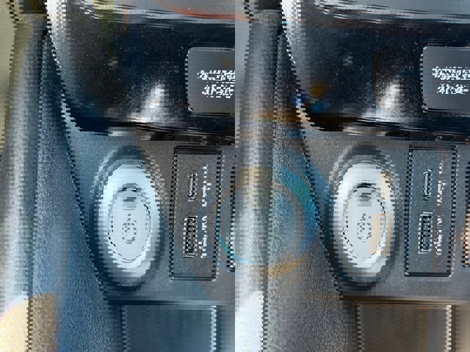 Certified 2020 Nissan Leaf SV w/ SV Technology Package image 16