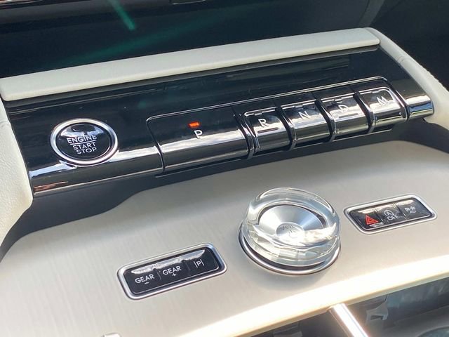 New 2026 Lincoln Navigator Reserve AWD/4WD image 26