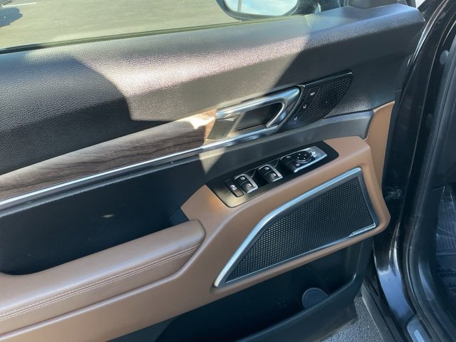 Used 2020 Kia Telluride SX w/ SX Prestige Package image 10