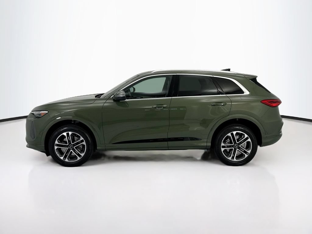 Certified 2025 Audi Q5 Premium w/ Premium Plus AWD/4WD image 8