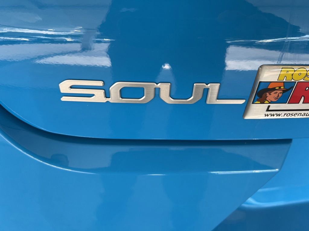 Certified 2023 Kia Soul EX FWD image 31