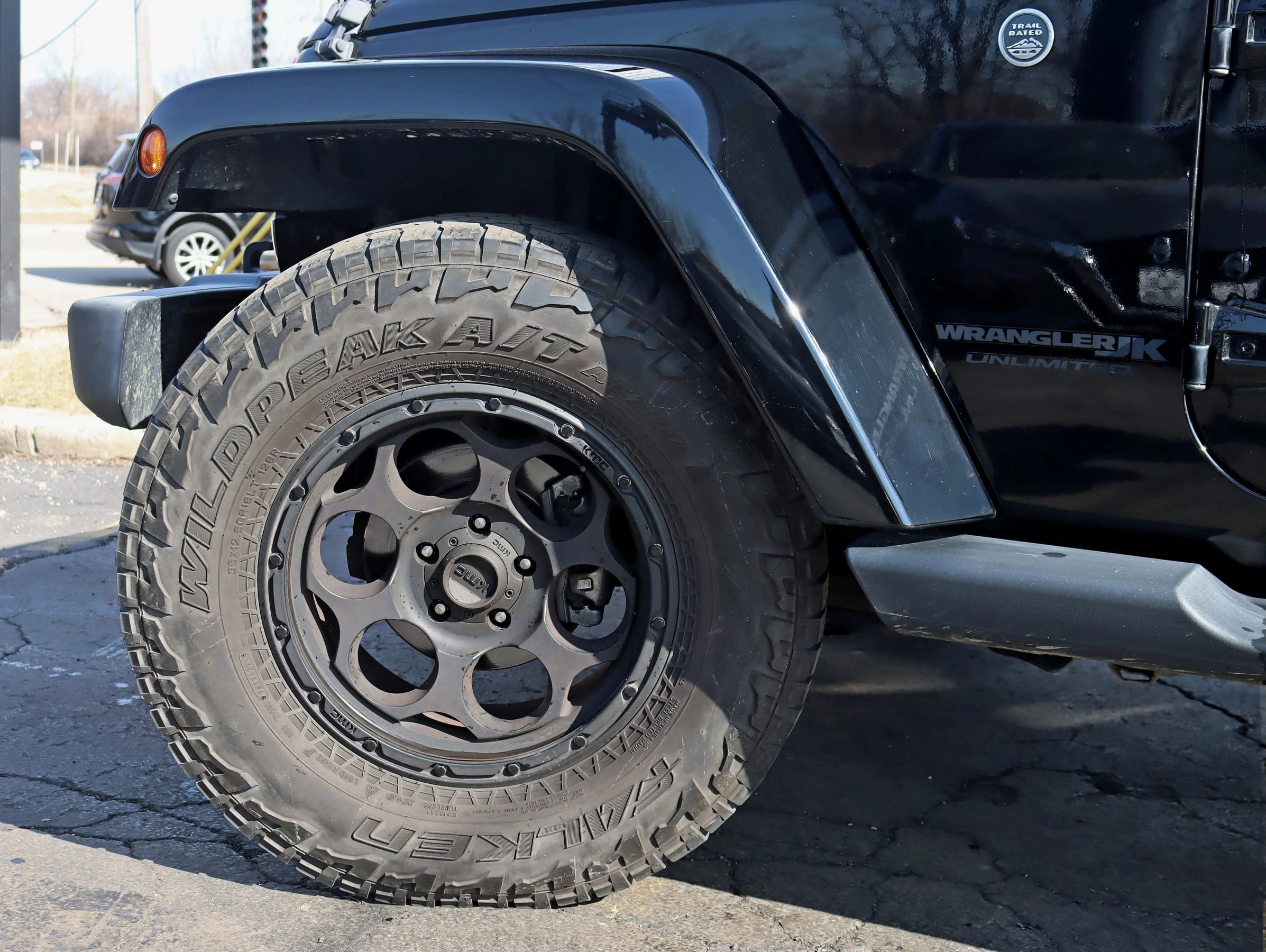 Used 2018 Jeep Wrangler Unlimited Sahara image 16