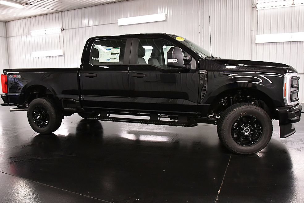 New 2026 Ford F250 XL w/ STX Appearance Package AWD/4WD image 8