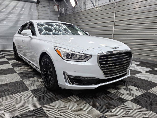 Used 2018 Genesis G90 3.3T Premium RWD image 5