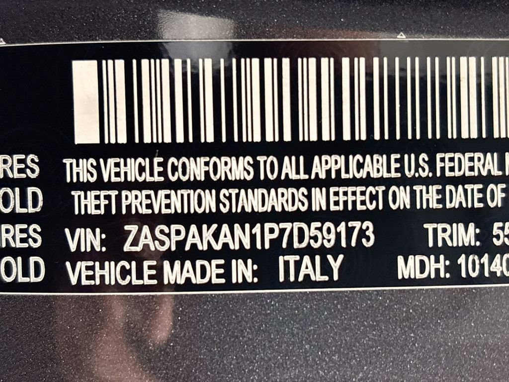 Used 2023 Alfa Romeo Stelvio Sprint AWD/4WD image 28