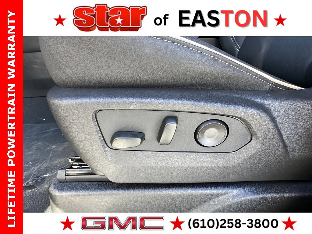 New 2026 GMC Yukon Elevation image 13