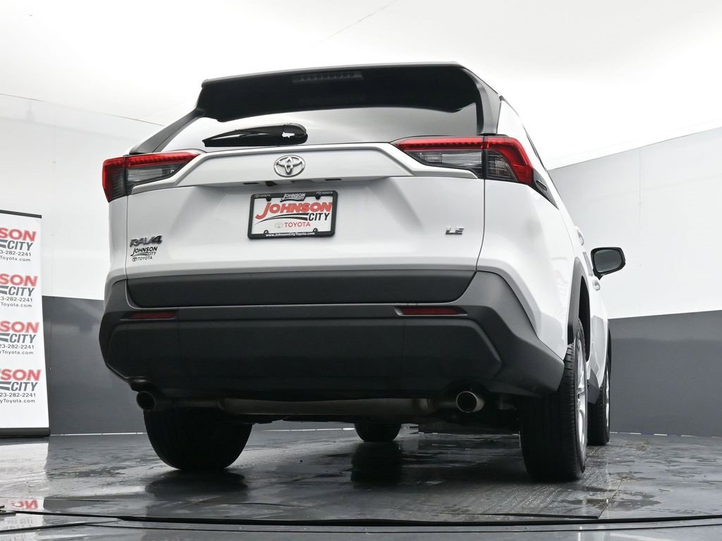 Used 2023 Toyota RAV4 LE image 23