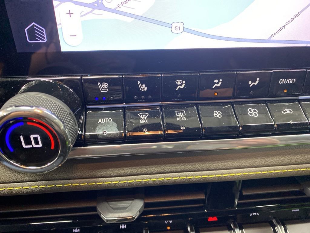 New 2025 Chevrolet Colorado ZR2 w/ Midnight Edition image 35