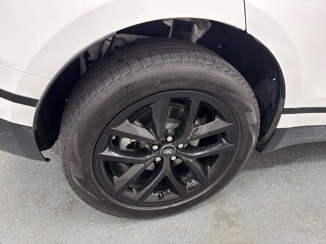 Used 2024 Land Rover Range Rover Velar Dynamic SE AWD/4WD image 9