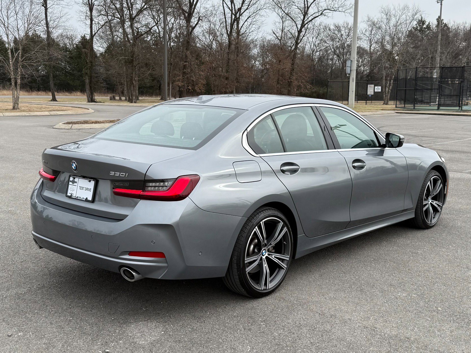 Used 2024 BMW 330i xDrive Sedan w/ Premium Package image 4