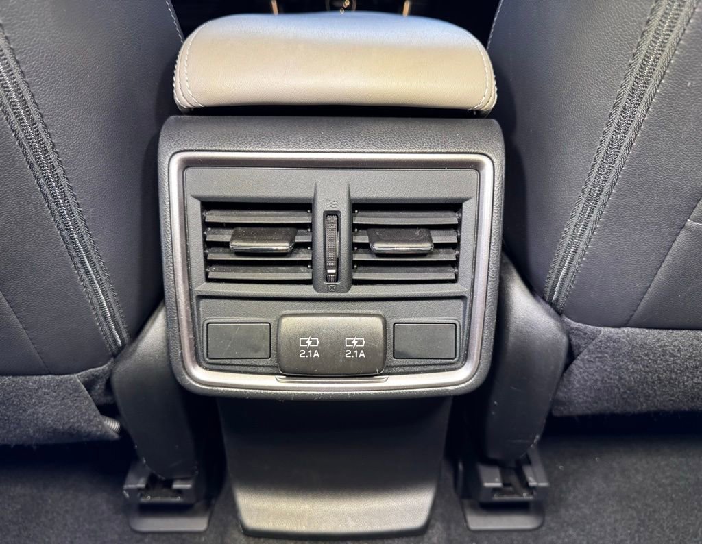 Used 2023 Subaru Forester Limited image 48