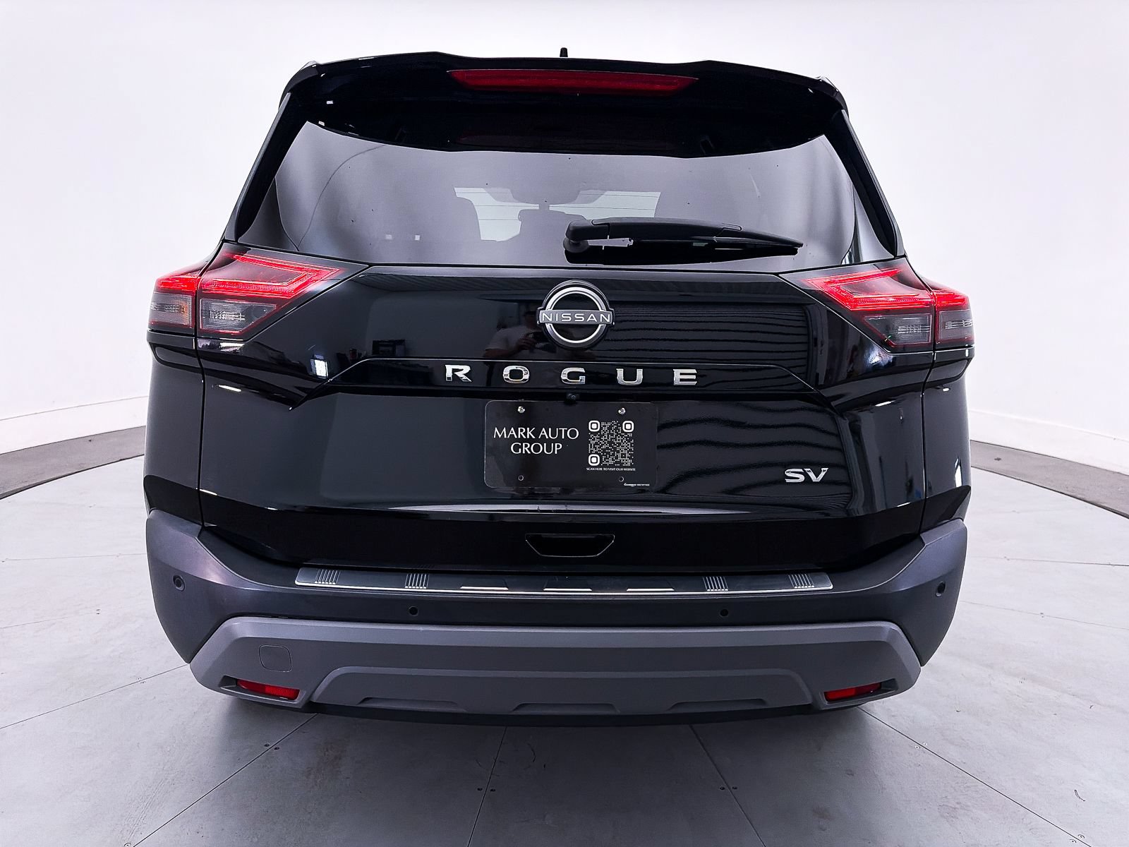 Used 2022 Nissan Rogue SV FWD image 14