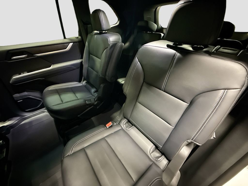 New 2026 GMC Acadia Elevation w/ Elevation Premium Package image 24