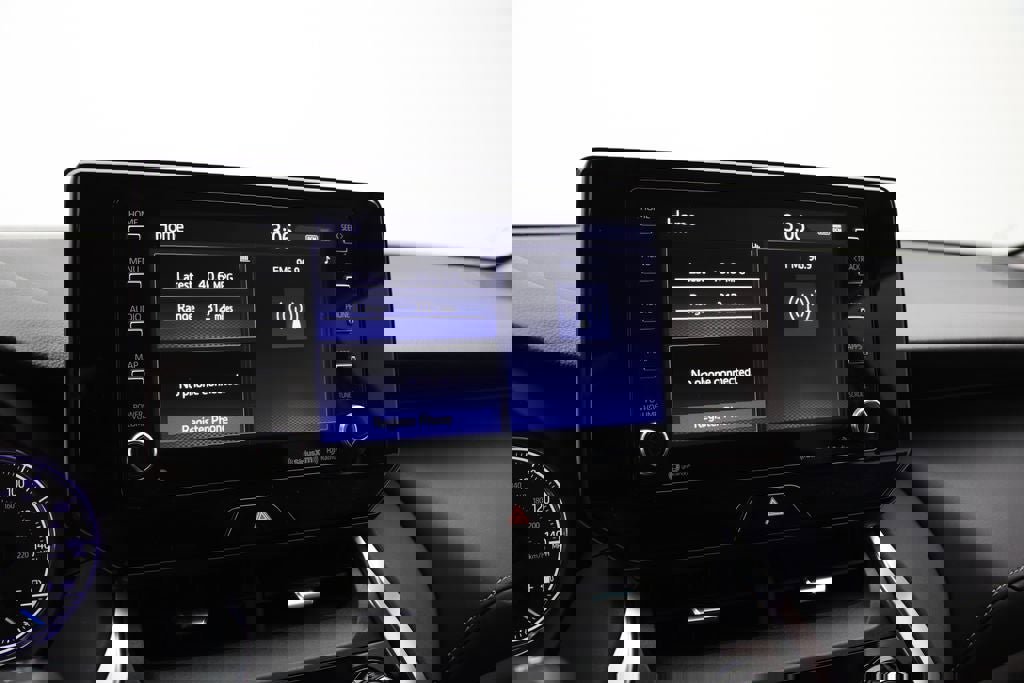 Used 2022 Toyota Venza LE image 17