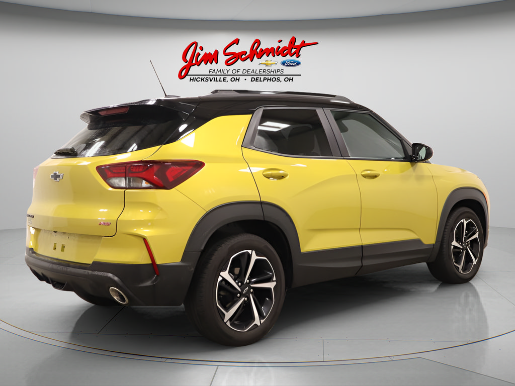 Used 2023 Chevrolet TrailBlazer RS w/ Sun and Liftgate Package FWD image 6