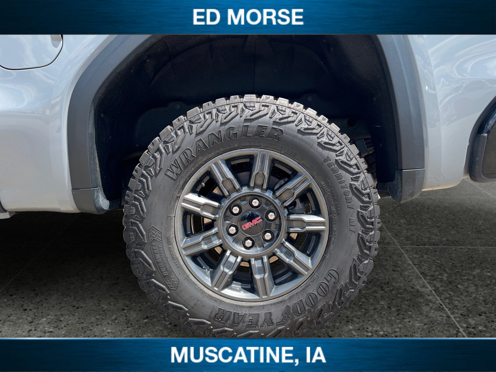 Certified 2024 GMC Sierra 1500 AT4X AWD/4WD image 10