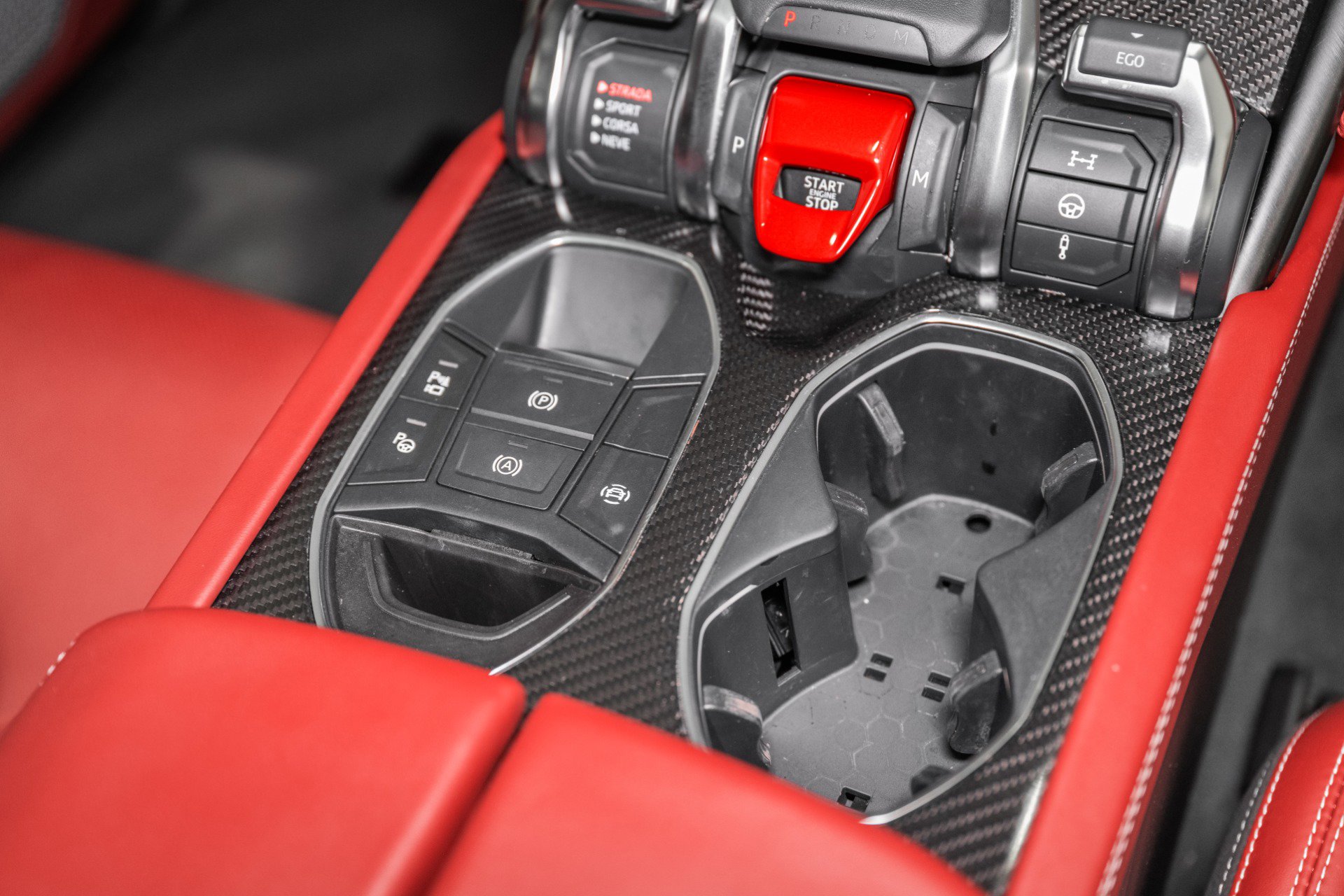 Used 2024 Lamborghini Urus S image 46