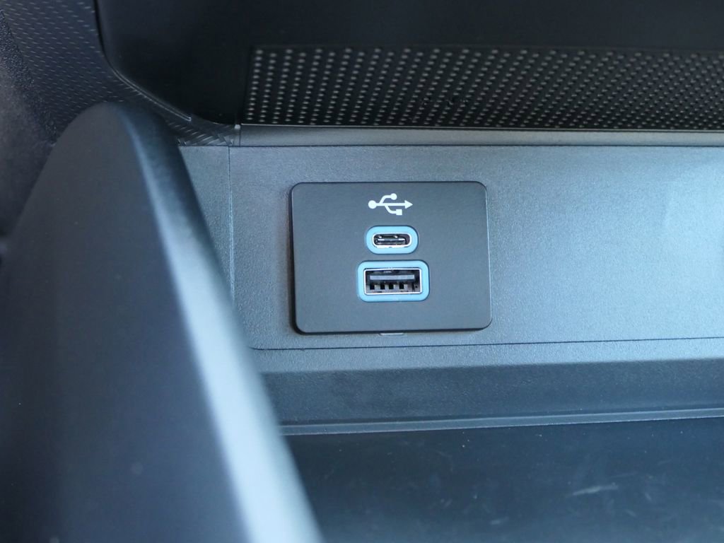 Used 2026 Ford Mustang Coupe image 23