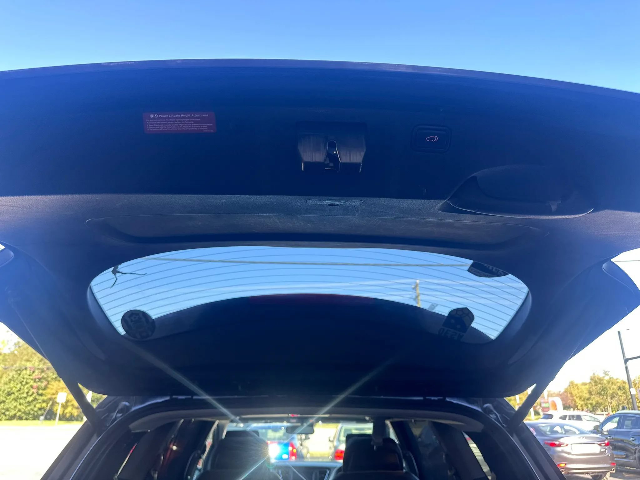 Used 2017 Kia Sedona SX Limited w/ SXL Prestige Package FWD image 35