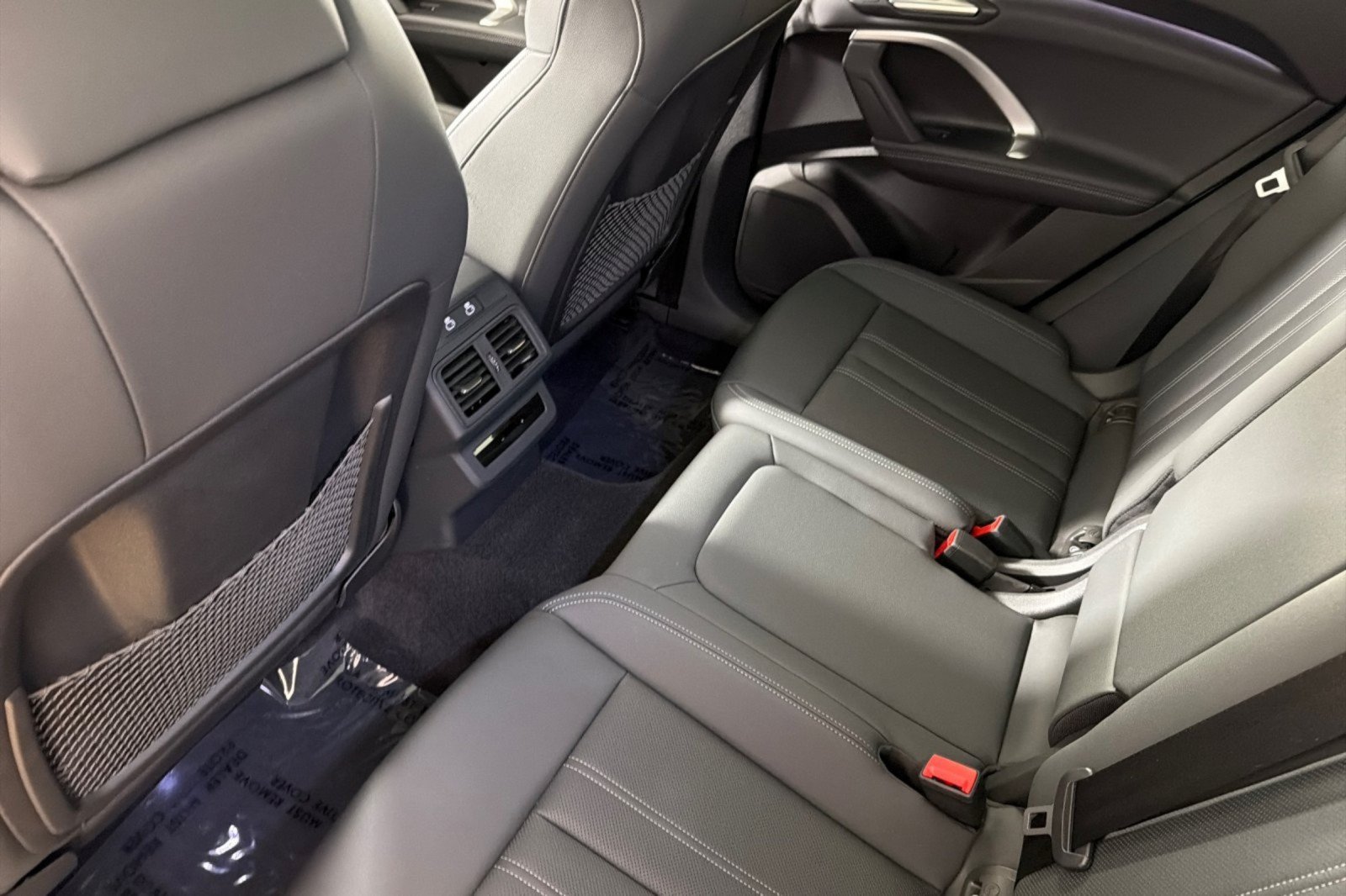 Used 2025 Audi Q5 Premium Plus w/ Premium Plus AWD/4WD image 11