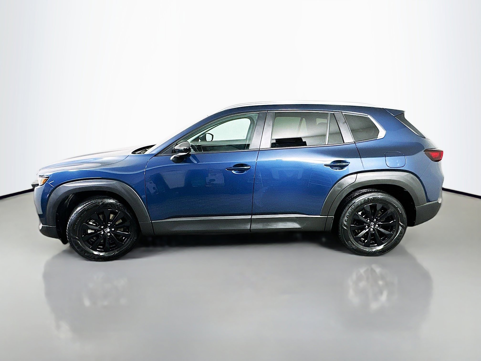 Used 2025 MAZDA CX-50 AWD 2.5 S w/ Preferred Package image 4