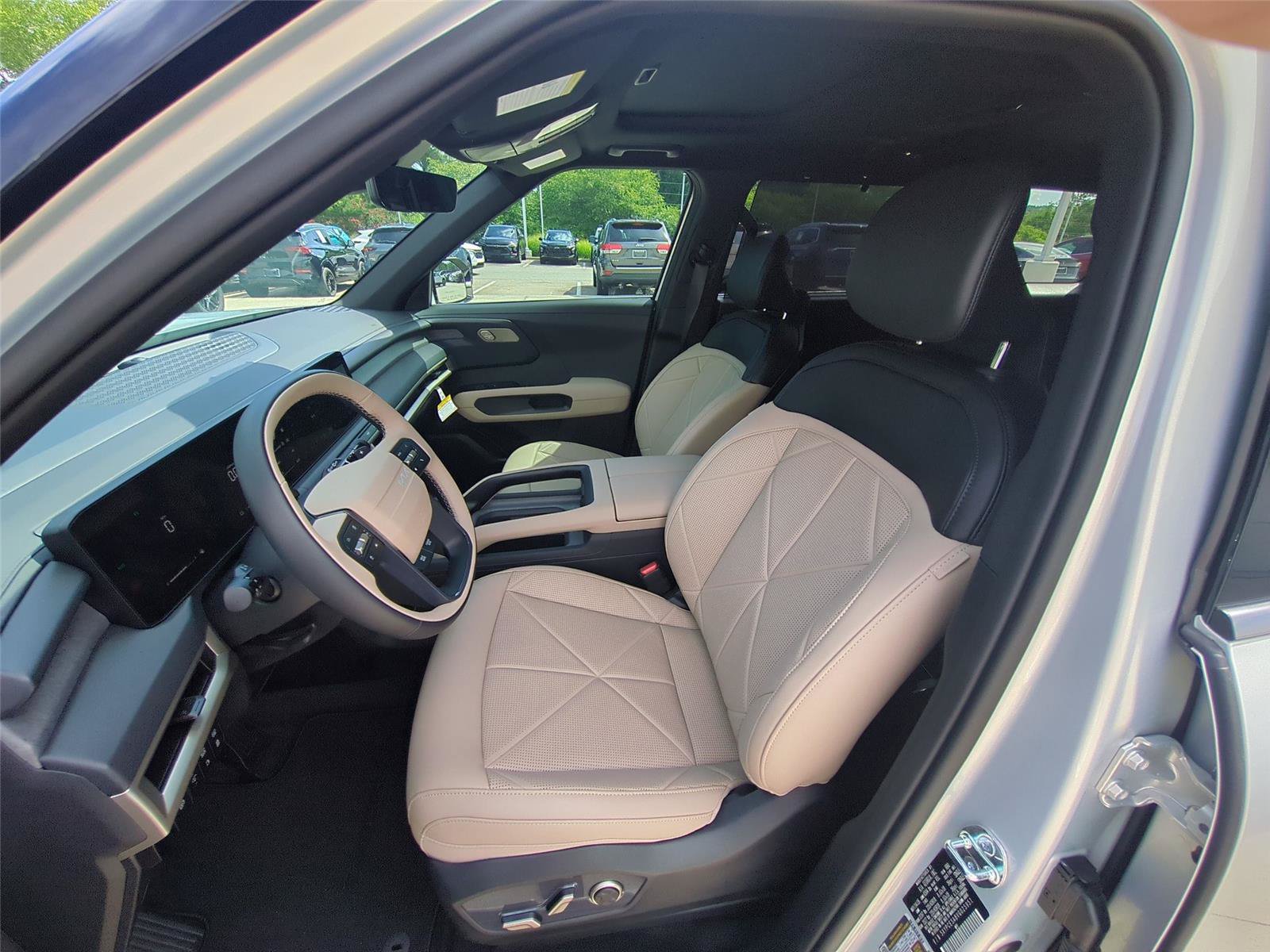 Used 2027 Kia Telluride EX AWD/4WD image 15