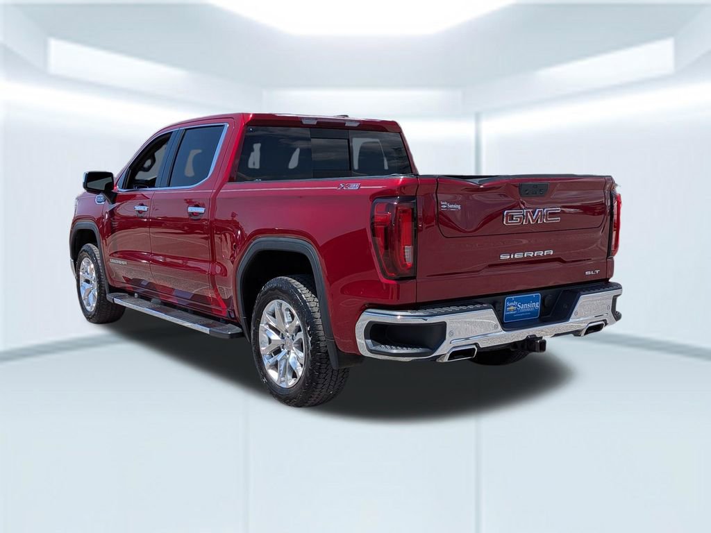 Used 2022 GMC Sierra 1500 SLT w/ SLT Premium Plus Package AWD/4WD image 4