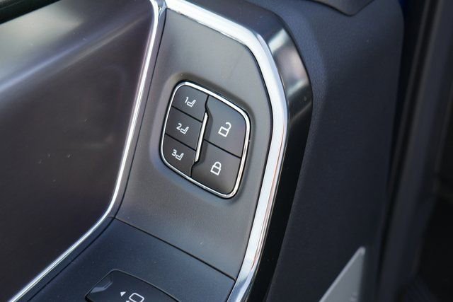 New 2026 Ford F250 Platinum image 16
