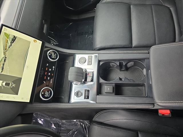 Used 2024 Jaguar F-PACE R-Dynamic S AWD/4WD image 24
