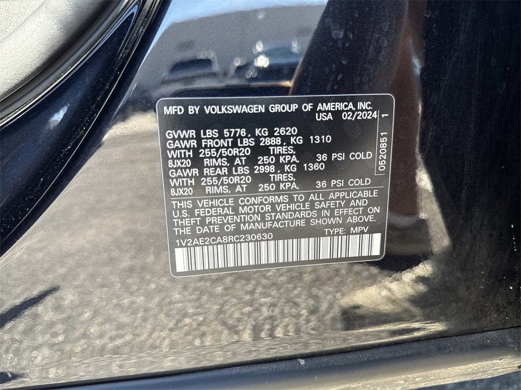 Used 2024 Volkswagen Atlas Cross Sport SEL R-Line image 26