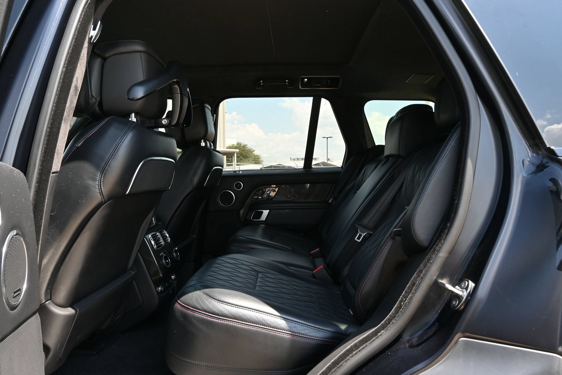 Used 2019 Land Rover Range Rover SV Autobiography Dynamic AWD/4WD image 20