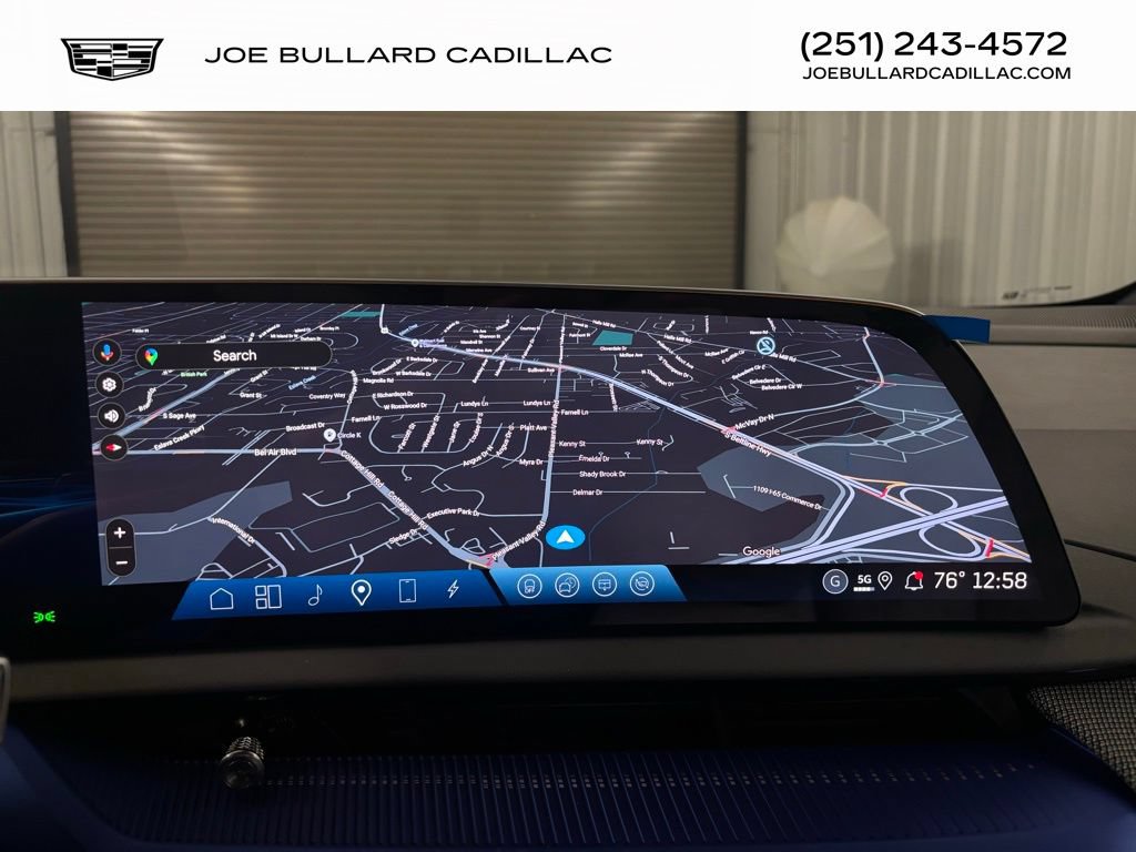 New 2025 Cadillac Optiq Sport 2 w/ LPO, Floor Liner Package AWD/4WD image 18
