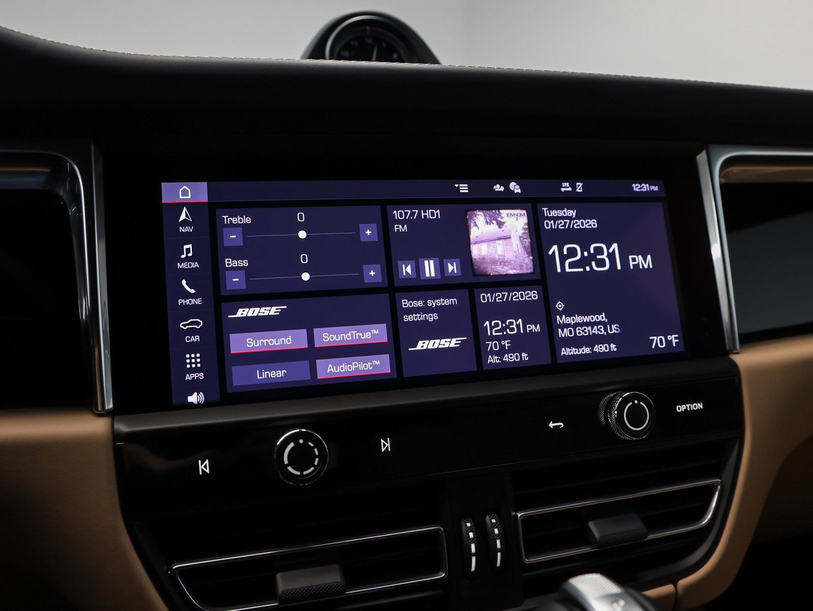 New 2026 Porsche Macan image 37